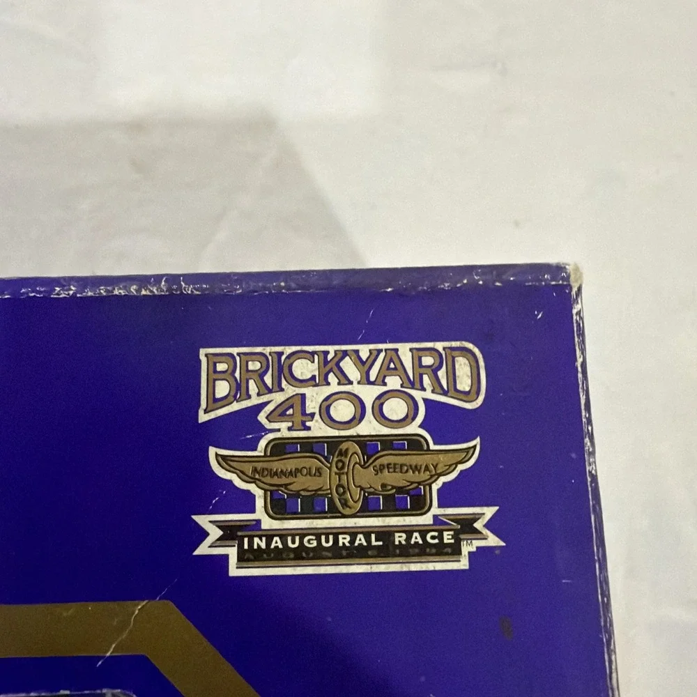 1994 Racing Champions Brickyard 400 Inaugural Race Stock Car 1:24 Diecast NASCAR